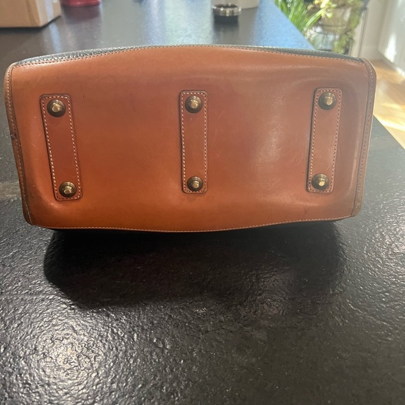 Dooney & Bourke Black and Cream Leather Bags - Picture 3 of 12